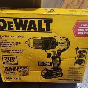 DeWalt Yellow and Black Compact Drill/Driver Kit